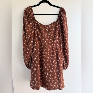 FRANCESCAS Brown Floral Tie Back Dress